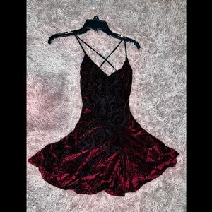 pretty dress open back